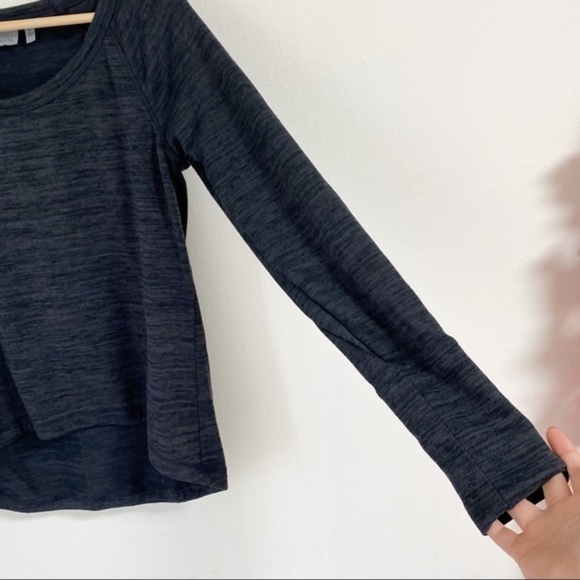 Athleta charcoal no rush yoga pullover sweatshirt - Picture 3 of 6